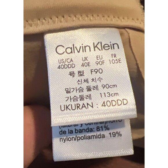Calvin Klein Lightly Lined Nude Underwire Bra Size 40DDD Adjustable Straps - Picture 7 of 8